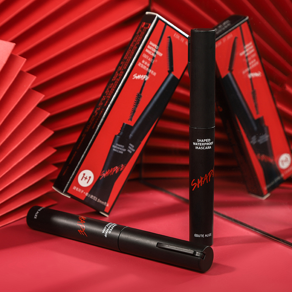 Shaping Waterproof Lash Primer - огляд і ціна Waterproof Mascara Wand